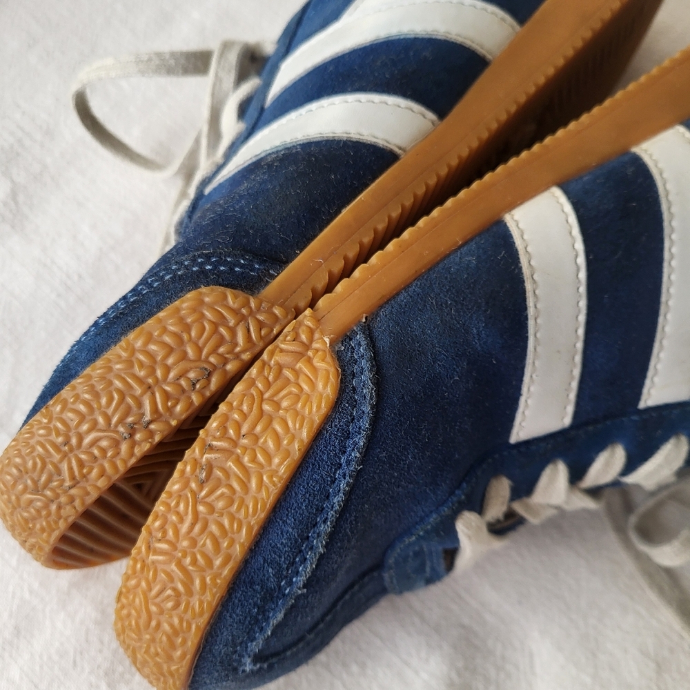 American Eagle Gola Classics Elan Sneakers - Picture 7 of 12